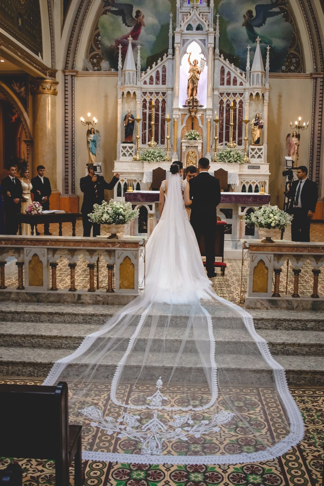 Foto VESTIDO DE NOIVA, APENAS UM VESTIDO? - Imagem 2